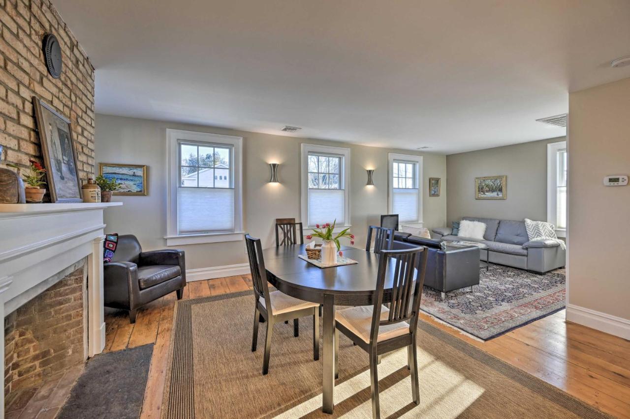 Bright Apartment - Half Mi To Greenport Harbor! Exterior foto